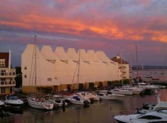 2 bedroom Flat to re...